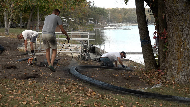 Hdq Still 16